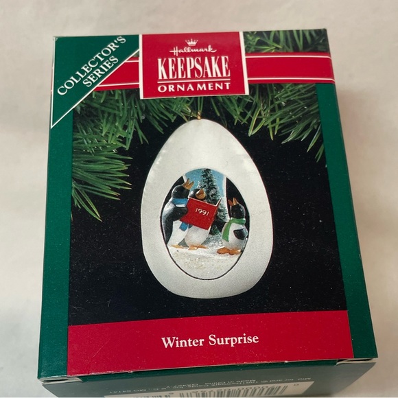 Winter Surprise Egg Hallmark Ornament - Picture 4 of 6
